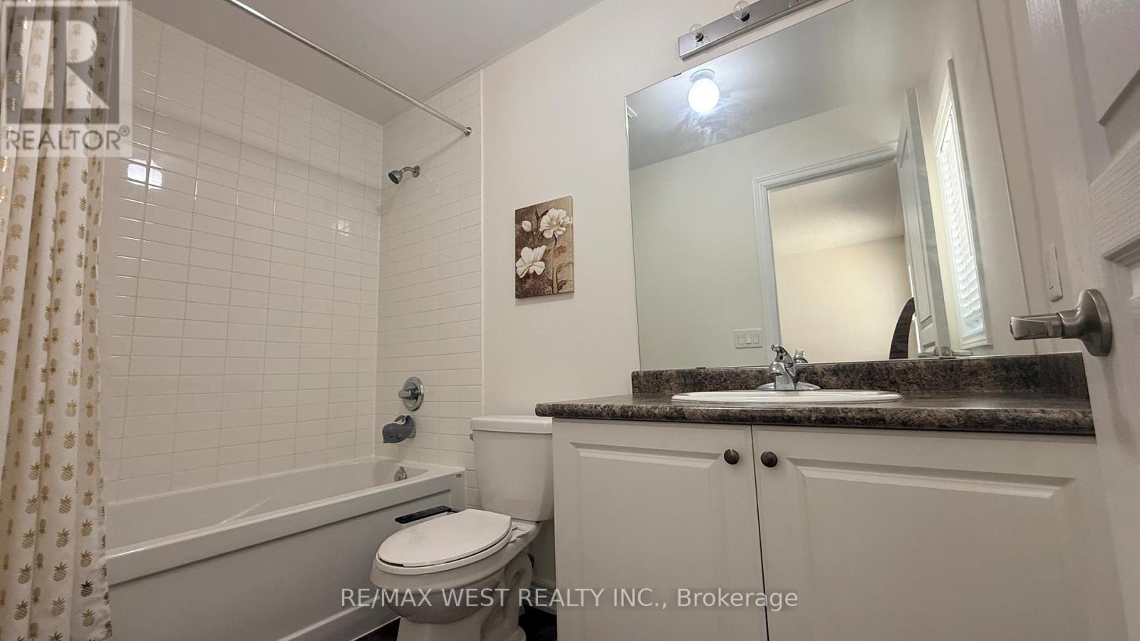 124 Johnson Drive, Shelburne, ON - Indoor Photo Showing Bathroom