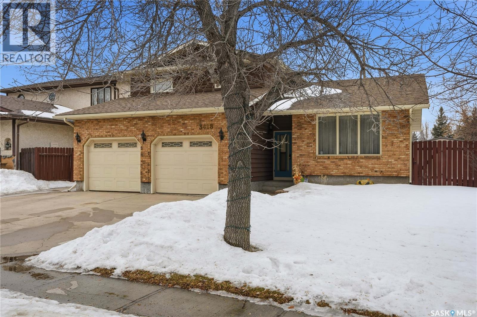 3418 Keohan Crescent, Regina, SK - Outdoor