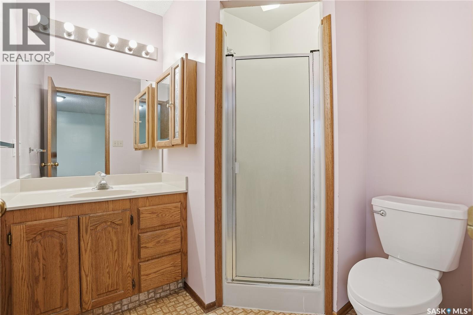 3418 Keohan Crescent, Regina, SK - Indoor Photo Showing Bathroom
