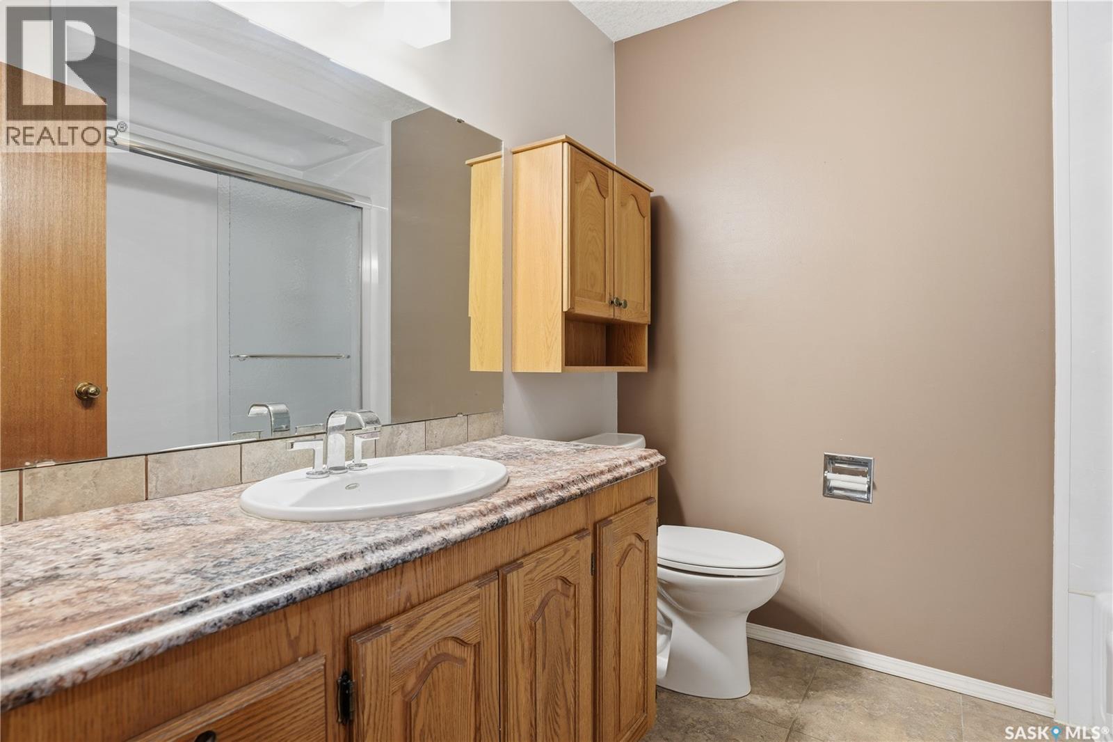3418 Keohan Crescent, Regina, SK - Indoor Photo Showing Bathroom