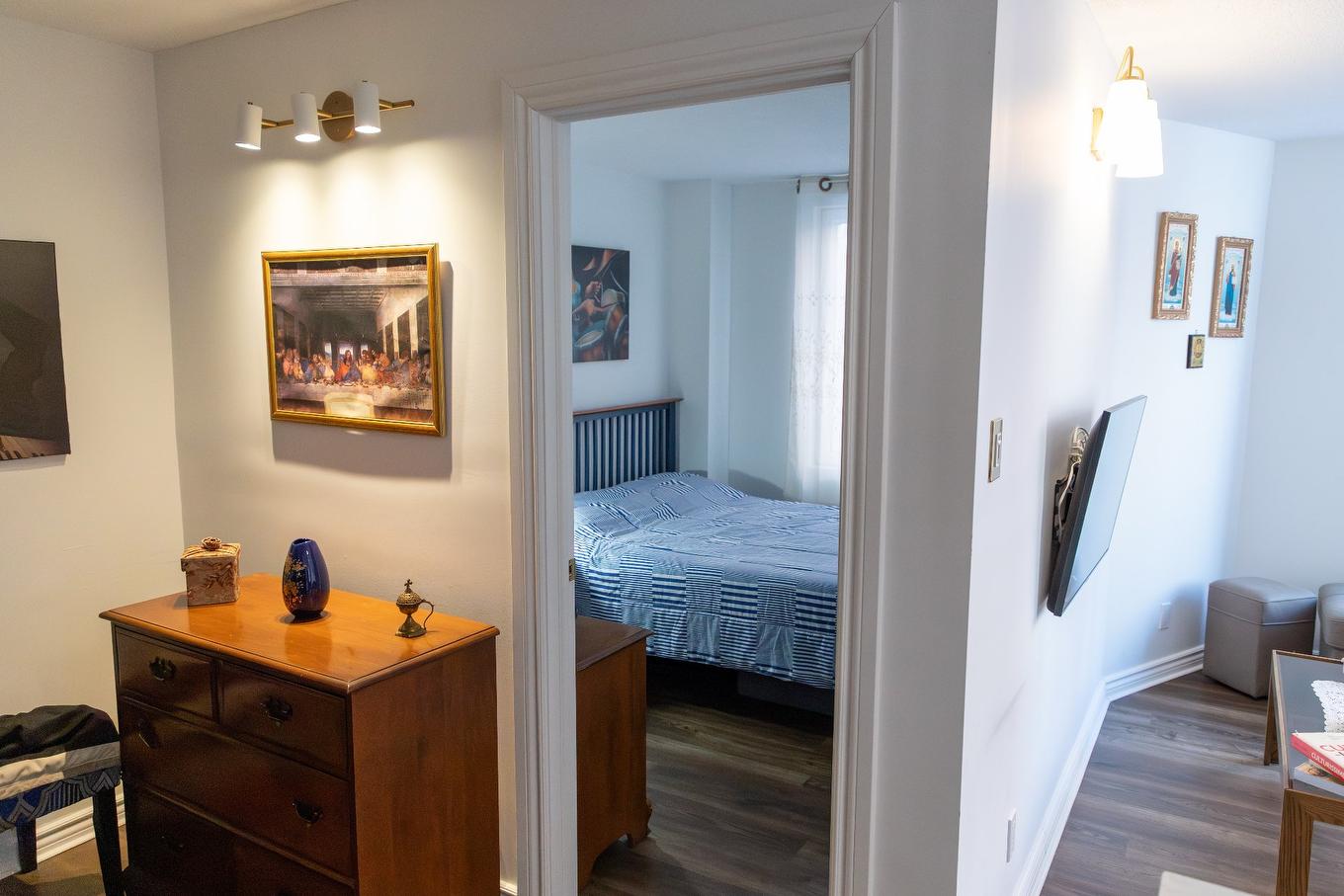 Bedroom - 641-1055 Rue St-Mathieu, Montréal (Ville-Marie), QC - Indoor