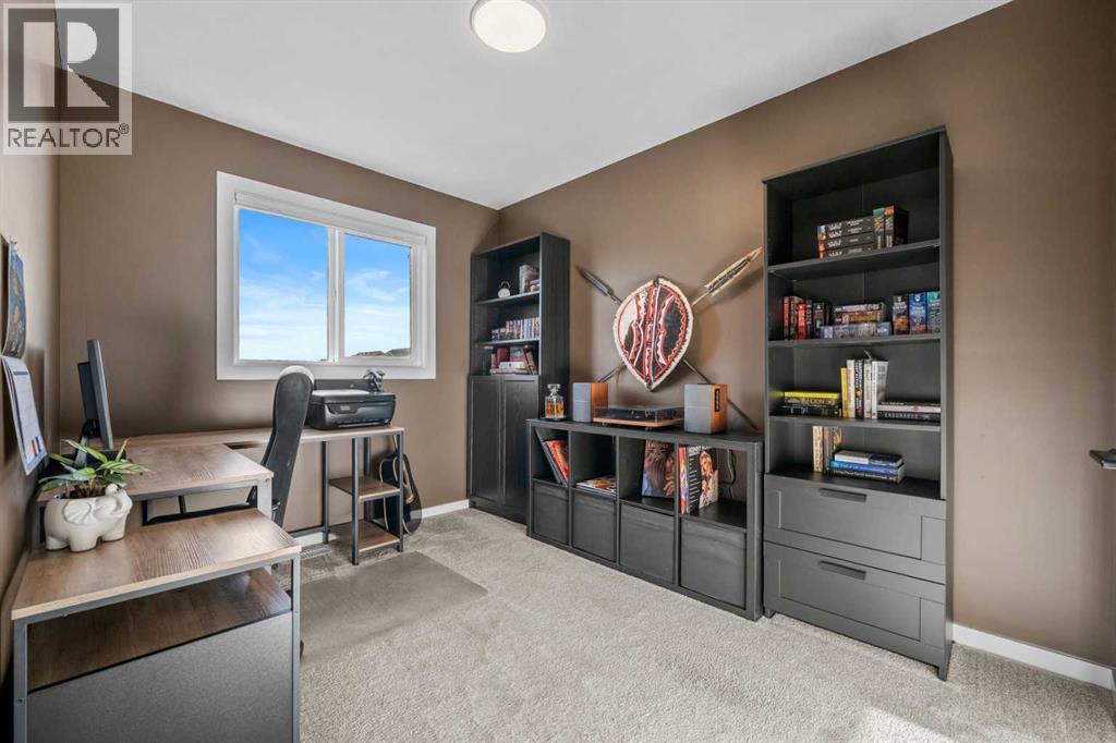161 Lavender Manor Se, Calgary, AB - Indoor Photo Showing Office
