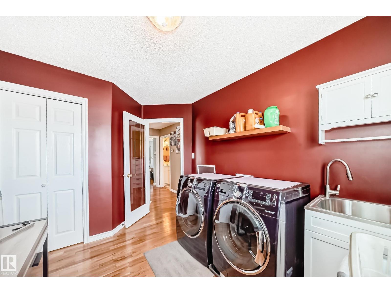 4 Harriott Co, St. Albert, AB