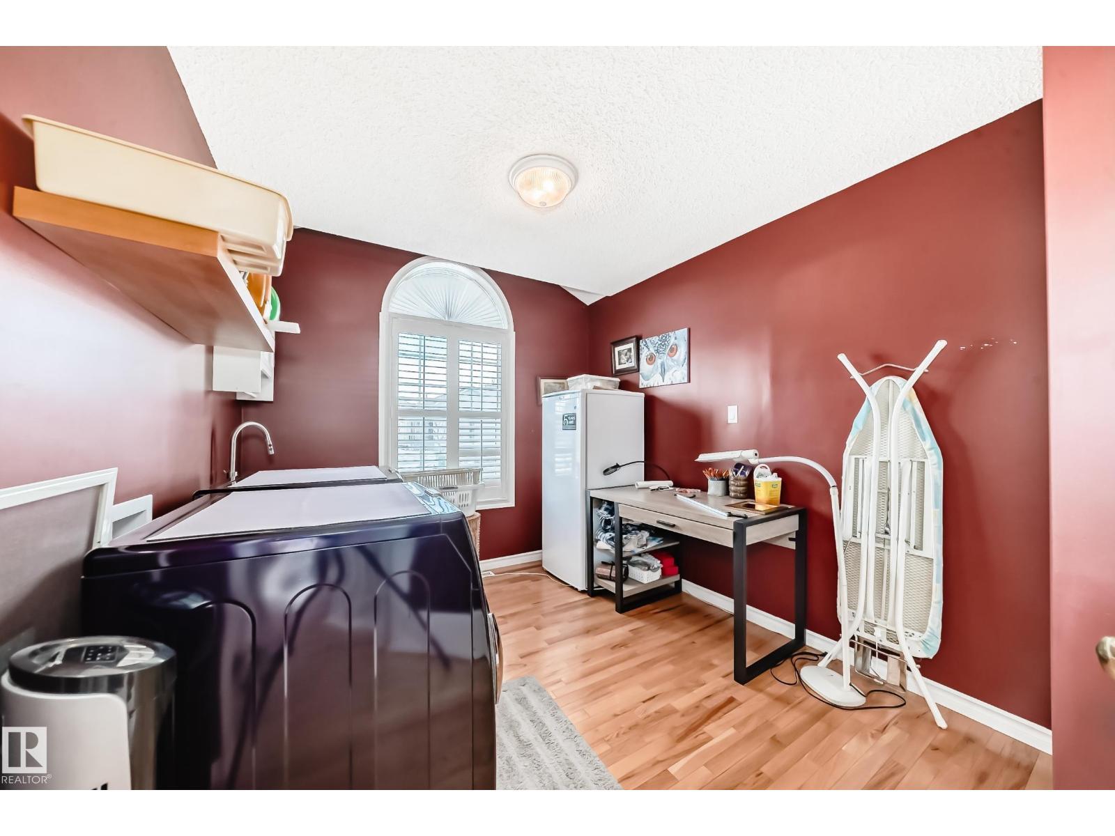 4 Harriott Co, St. Albert, AB