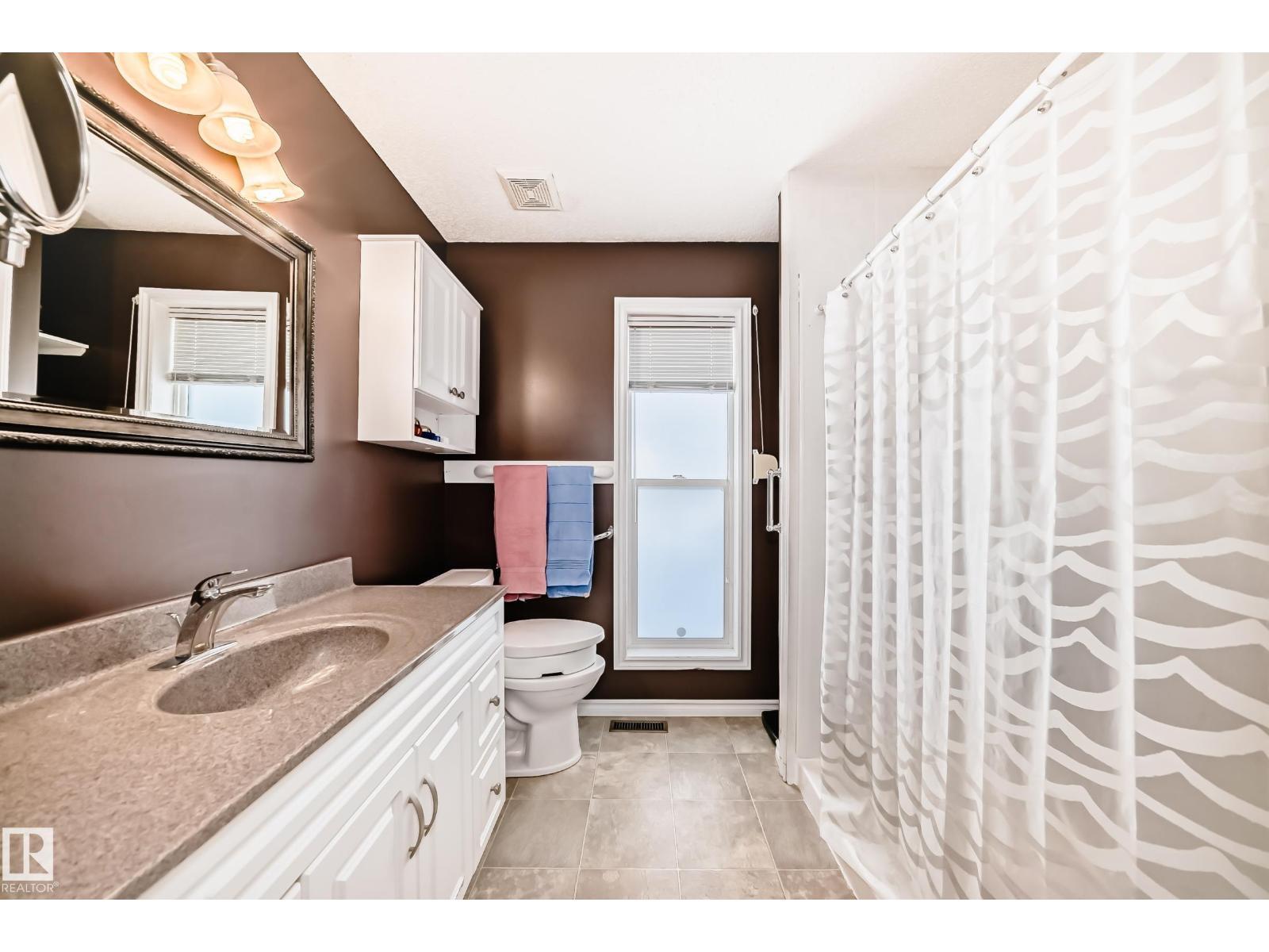 4 Harriott Co, St. Albert, AB