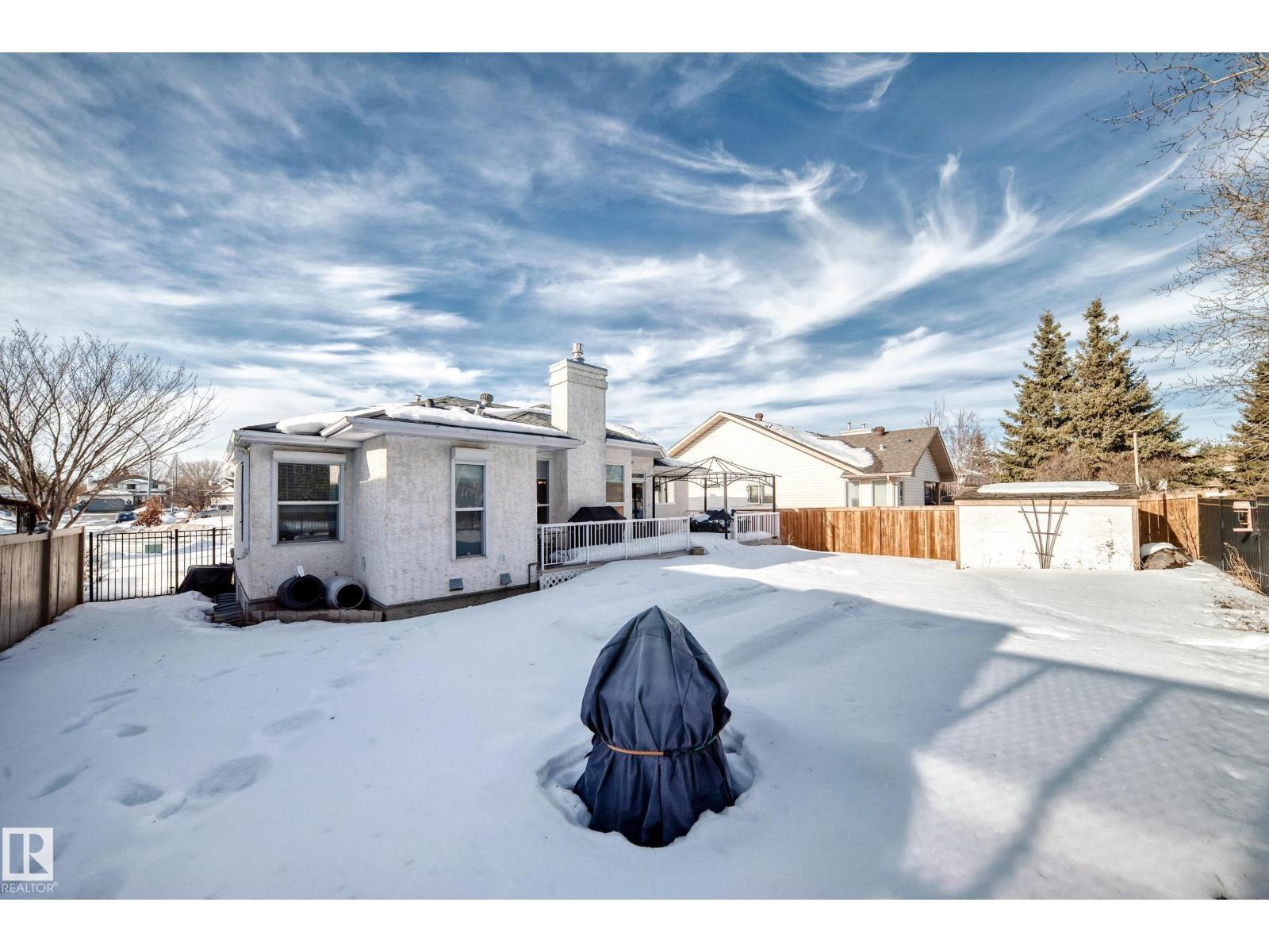 4 Harriott Co, St. Albert, AB