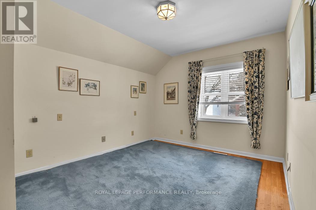 6 Elmdale Avenue, Ottawa, ON - Indoor Photo Showing Other Room