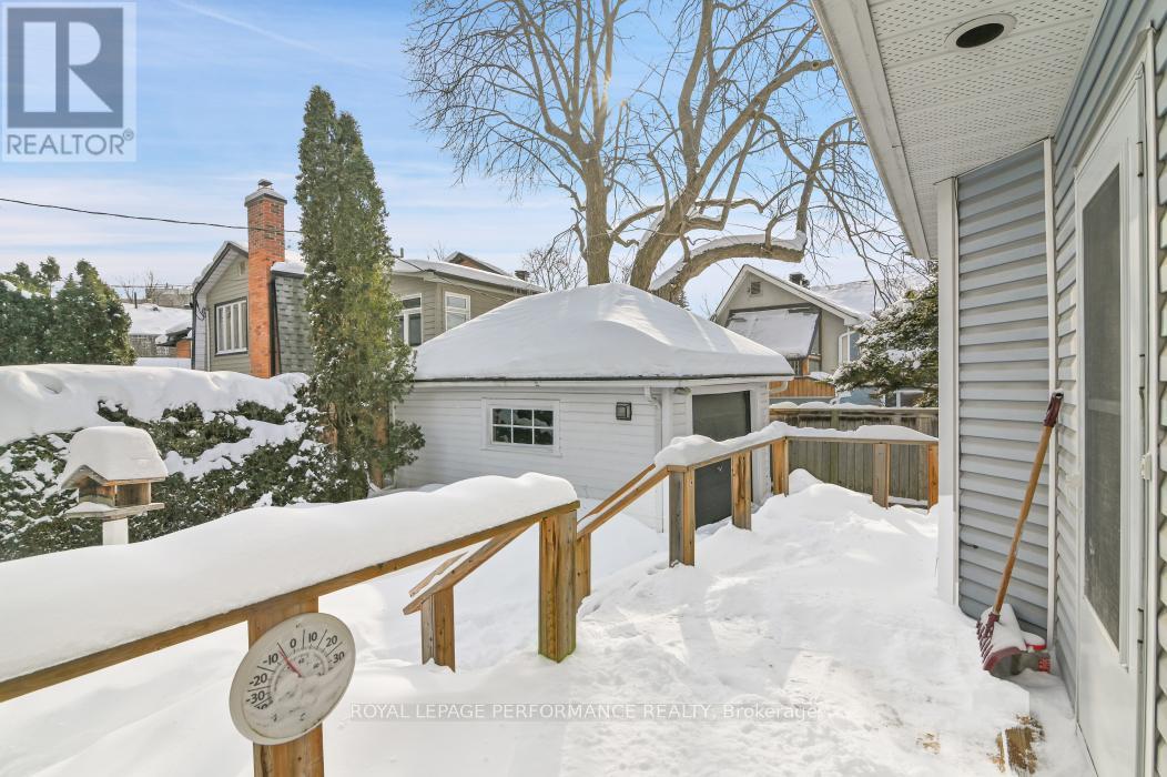 6 Elmdale Avenue, Ottawa, ON - Outdoor