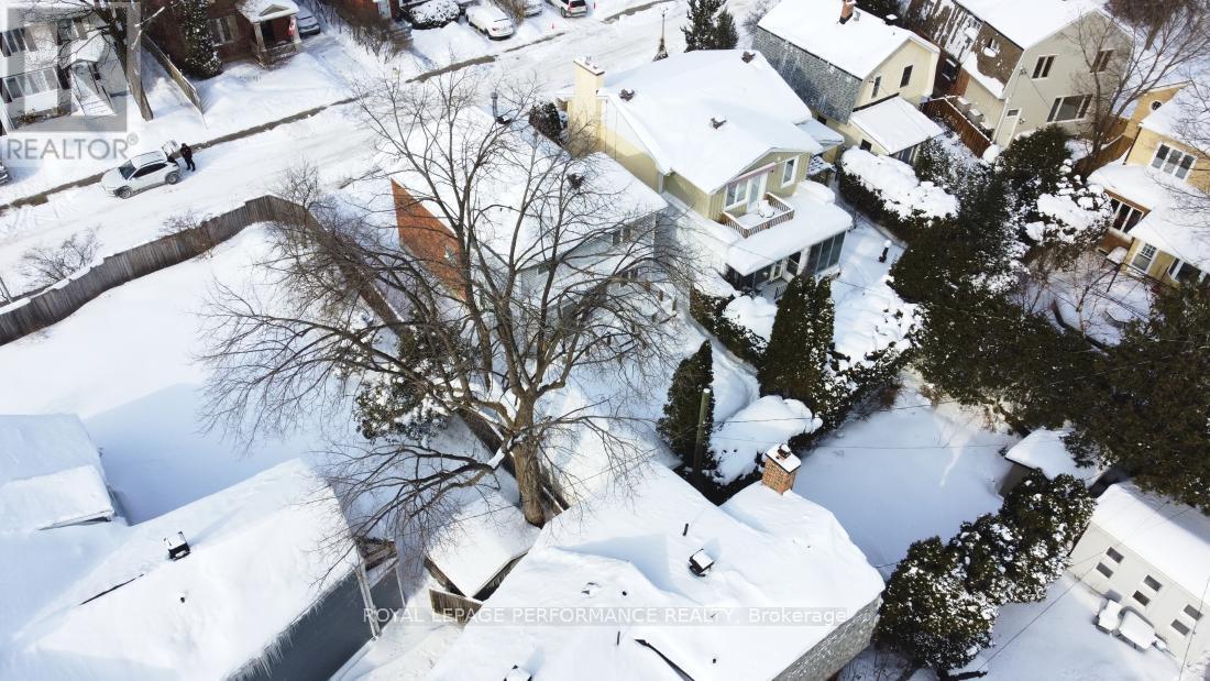 6 Elmdale Avenue, Ottawa, ON - Outdoor