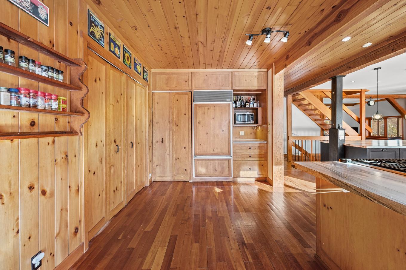 Den - 760 Ch. Du Lac-Bouchette, Sainte-Adèle, QC - Indoor Photo Showing Other Room