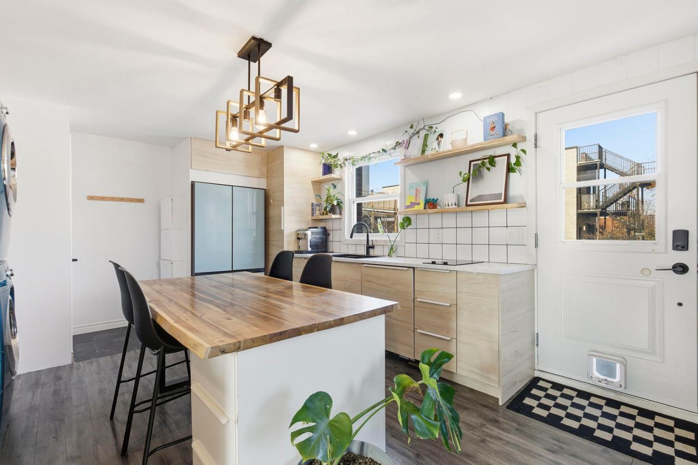 Dining room - 275 Rue Régina, Montréal (Verdun/Île-Des-Soeurs), QC - Indoor Photo Showing Other Room