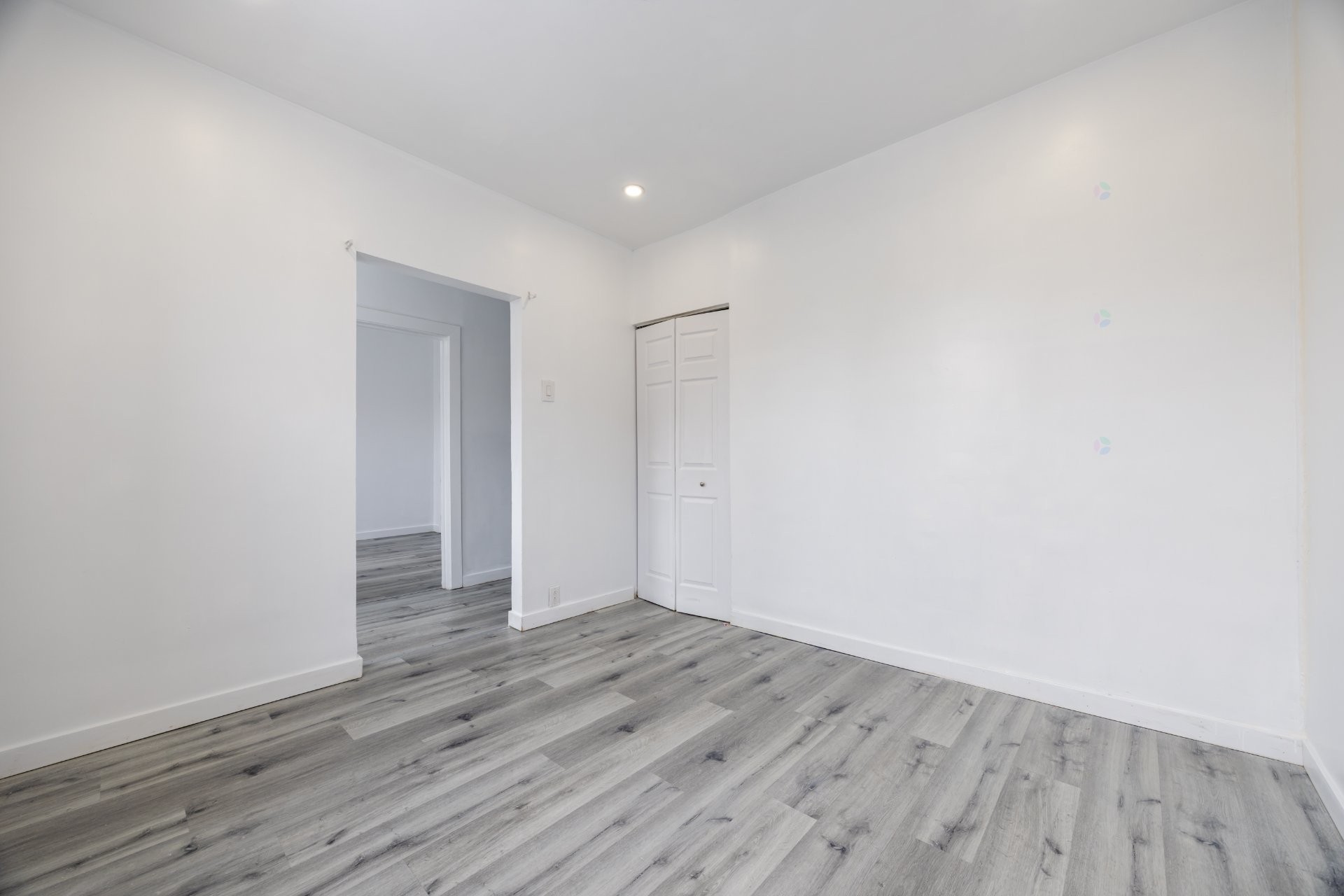 Salon - 5969 Rue Hamilton, Montréal (Le Sud-Ouest), QC - Indoor Photo Showing Other Room
