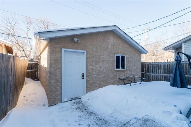 552 Langside St, Winnipeg, MB