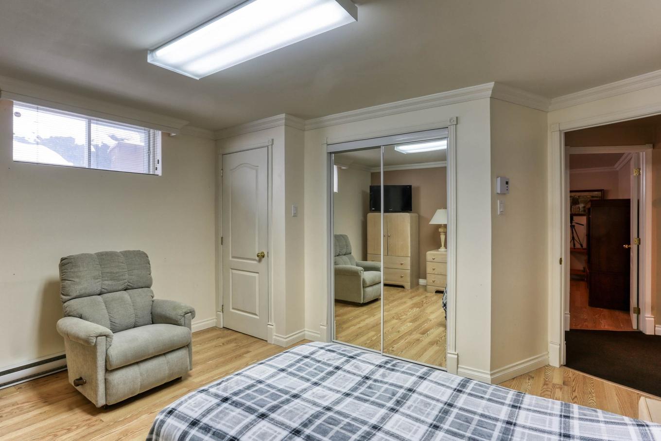 Chambre à coucher - 6710 Rue Papillon, Trois-Rivières, QC - Indoor Photo Showing Bedroom