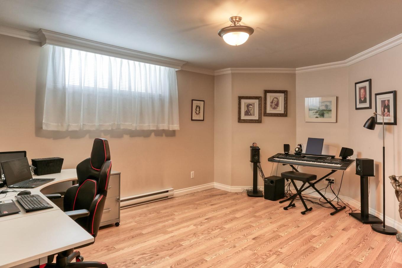 Salle familiale - 6710 Rue Papillon, Trois-Rivières, QC - Indoor Photo Showing Office