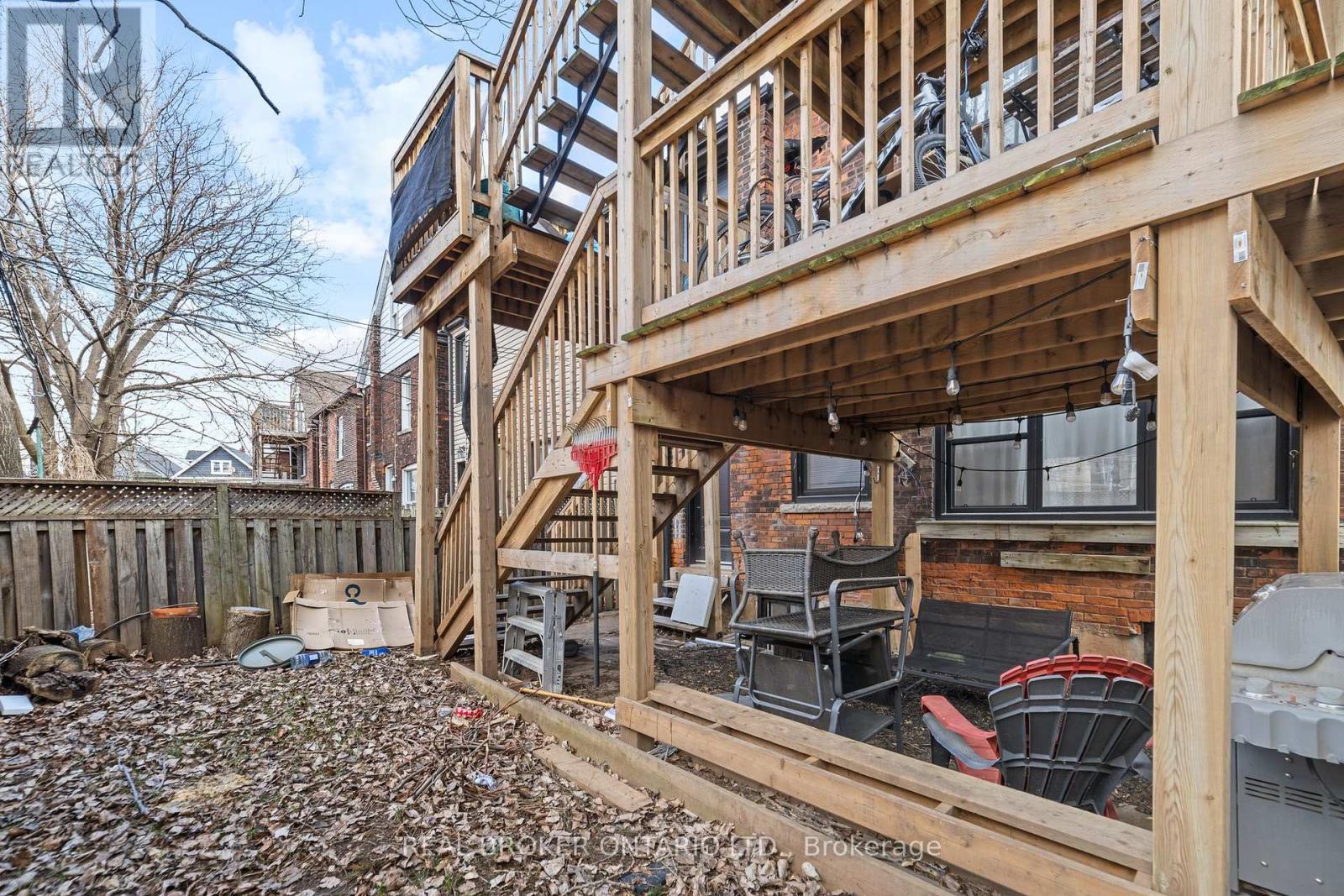 29 Gibson Avenue, Hamilton, ON - Outdoor