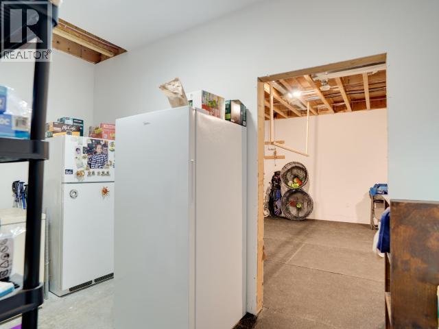 4351 Quebec Ave, Powell River, BC - Indoor