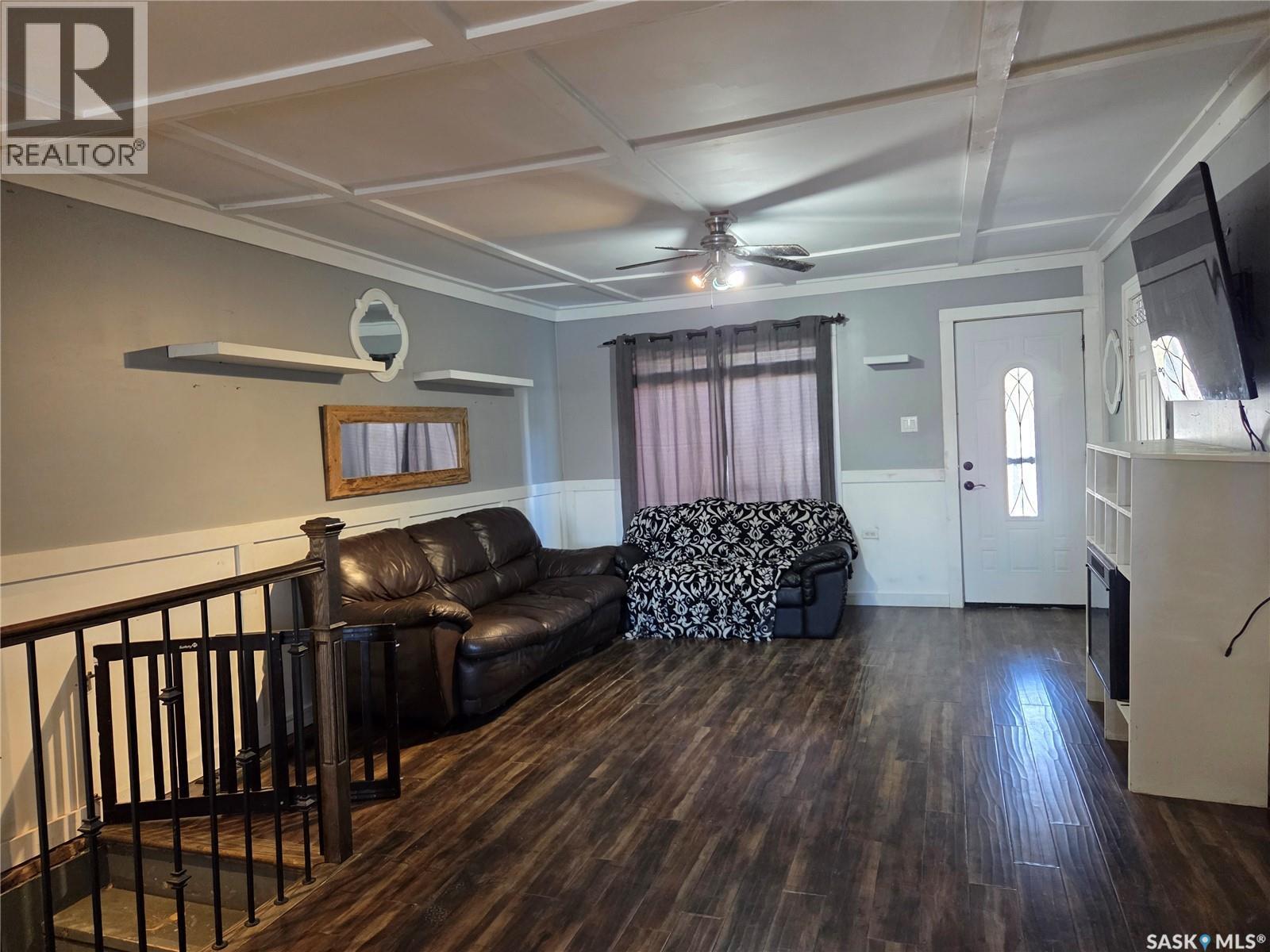 2011 Main Street, Edam, SK - Indoor