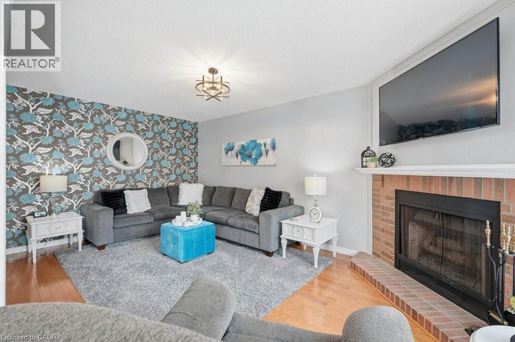 60 Mctague Drive, Cambridge, ON - Indoor Photo Showing Living Room With Fireplace