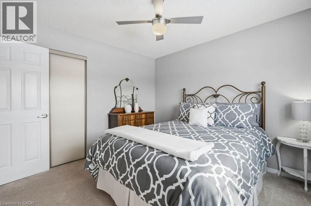 60 Mctague Drive, Cambridge, ON - Indoor Photo Showing Bedroom