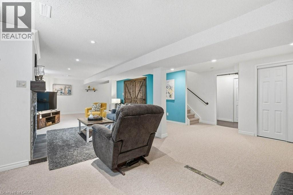 60 Mctague Drive, Cambridge, ON - Indoor