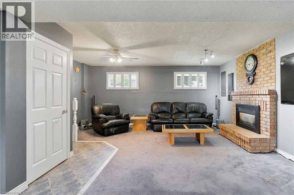25 Burke Drive, Caledonia, ON - Indoor With Fireplace