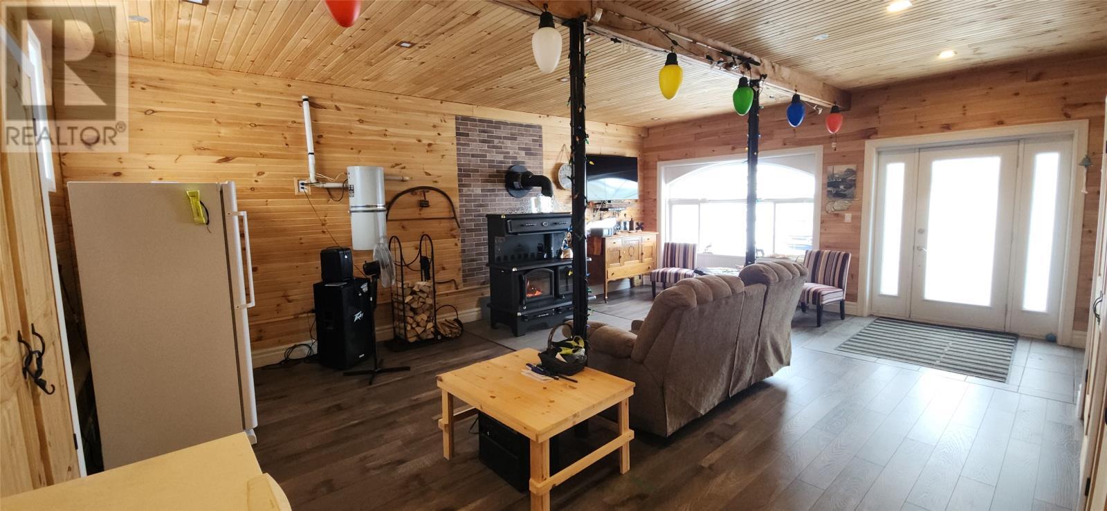 Family room - 15 Squires Road, Eastport, NL - Indoor