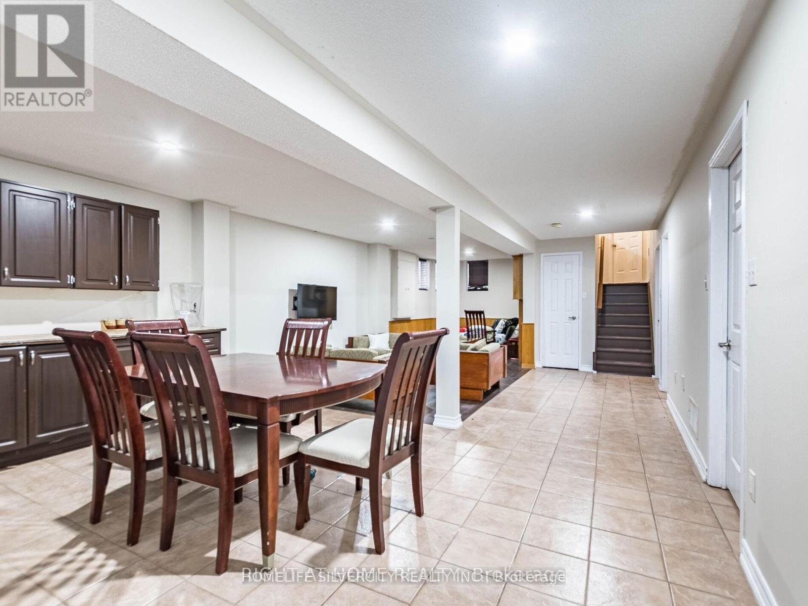 69 Red Maple Drive, Brampton, ON - Indoor