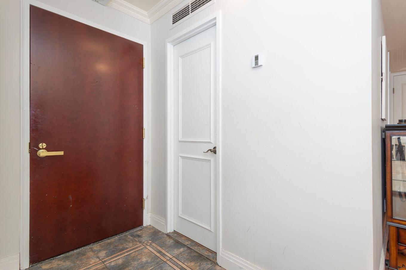 Hall - 206-30 Rue Berlioz, Montréal (Verdun/Île-Des-Soeurs), QC - Indoor Photo Showing Other Room