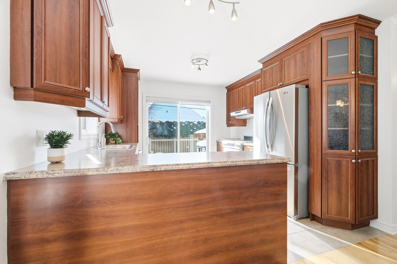 Kitchen - 1720 Rue Du Tailleur, Chambly, QC