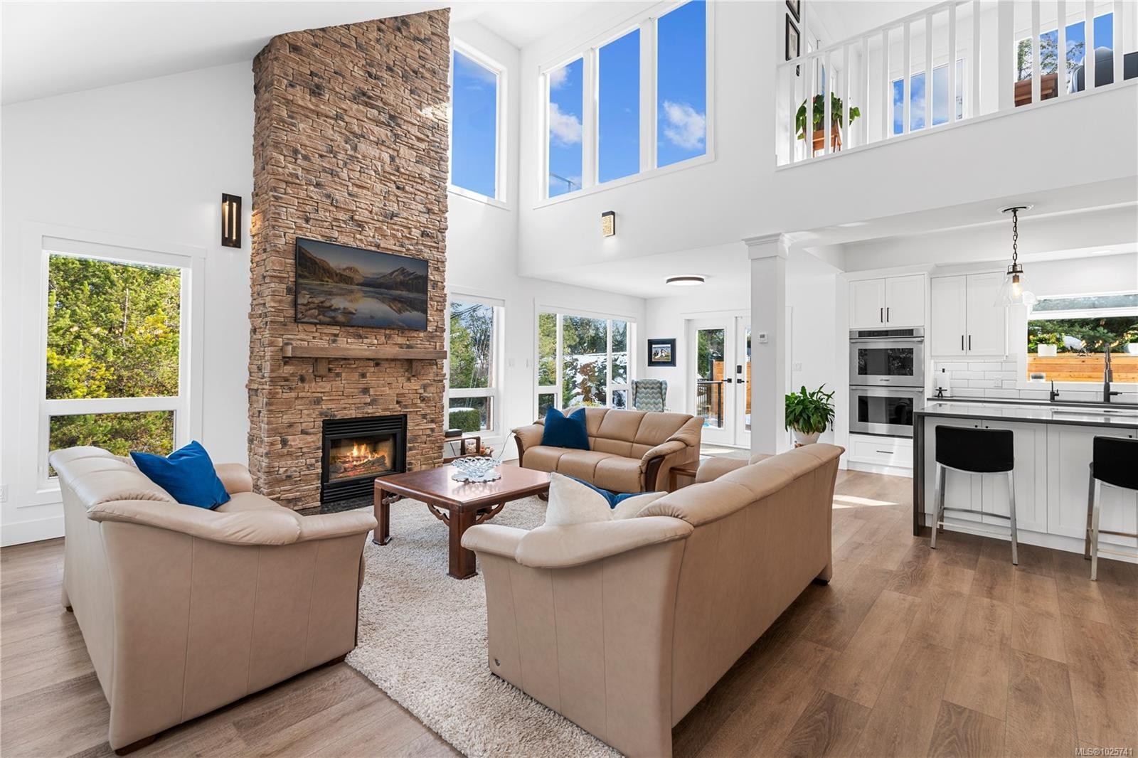 967 Osprey Dr, Duncan, BC