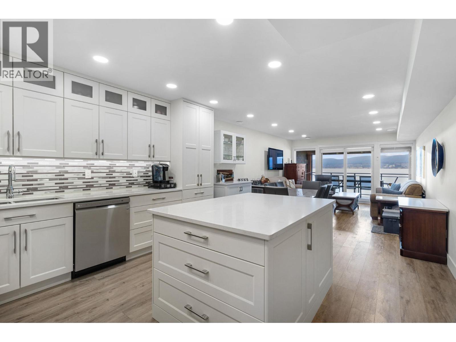 Main Floor fully renovated kitchen wiht - 2777 Casa Loma Road Unit# 207, West Kelowna, BC - Indoor Photo Showing Kitchen With Upgraded Kitchen