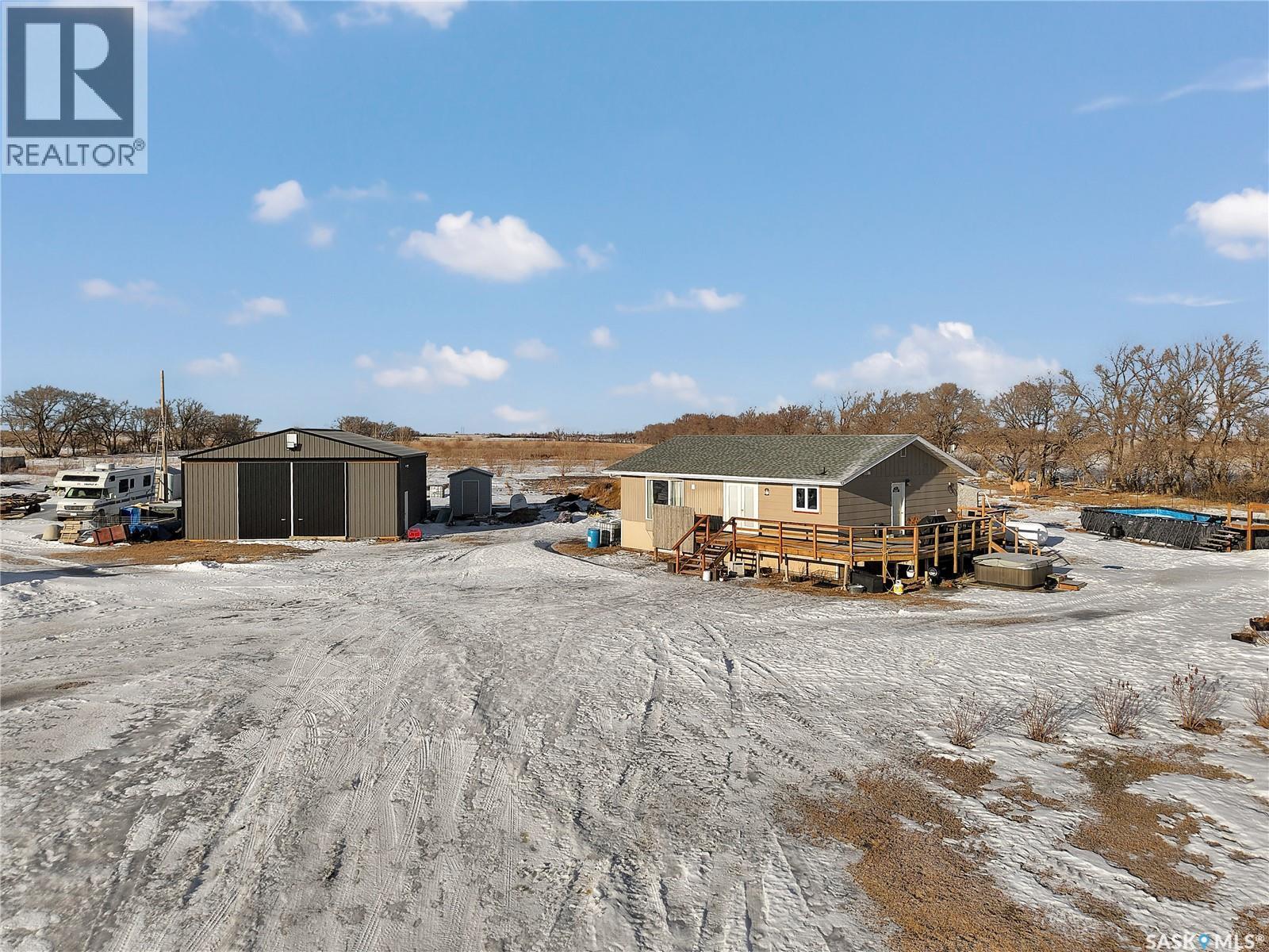 Willow Lane Acreage, Dundurn Rm No. 314, SK - Outdoor