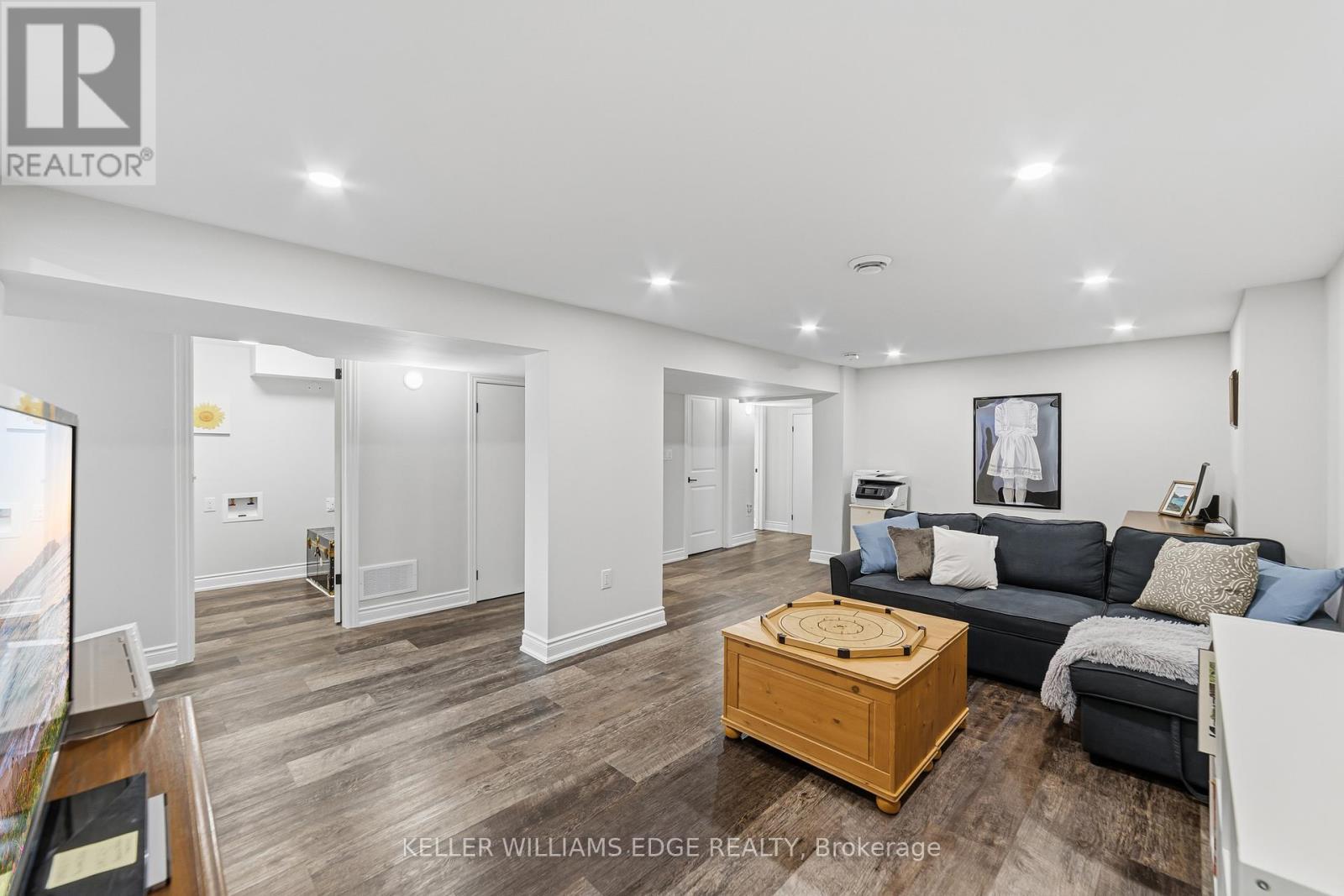 267 Hampton Heath Road, Burlington, ON - Indoor Photo Showing Living Room