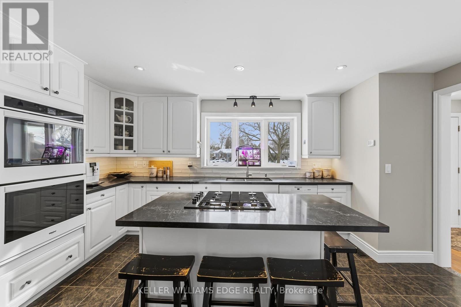 Kitchen - 267 Hampton Heath Road, Burlington, ON - Indoor Photo Showing Kitchen