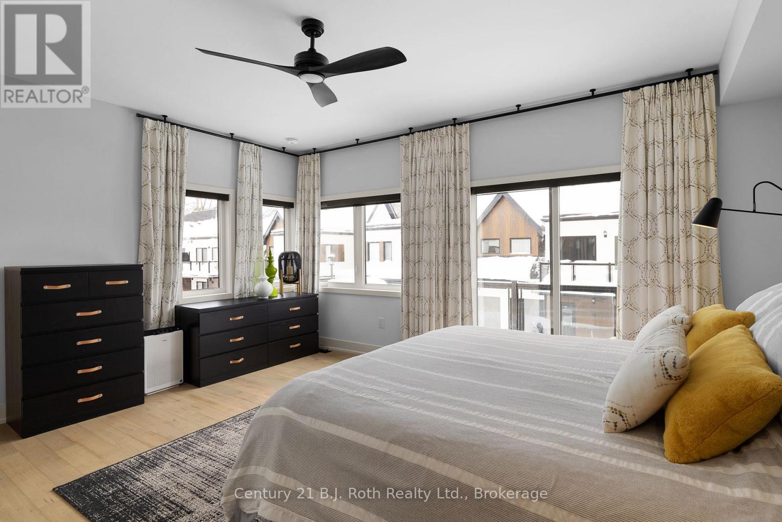 34 Ruby Crescent, Orillia, ON - Indoor Photo Showing Bedroom