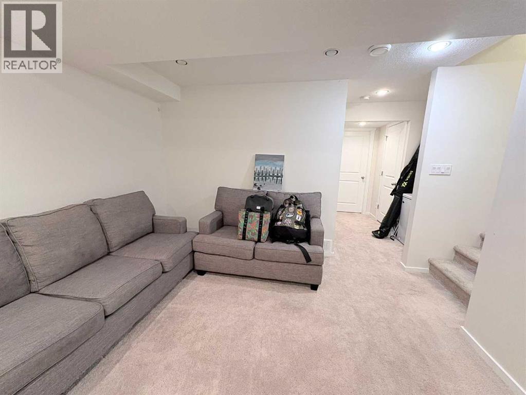 36 Evansborough Common Nw, Calgary, AB - Indoor