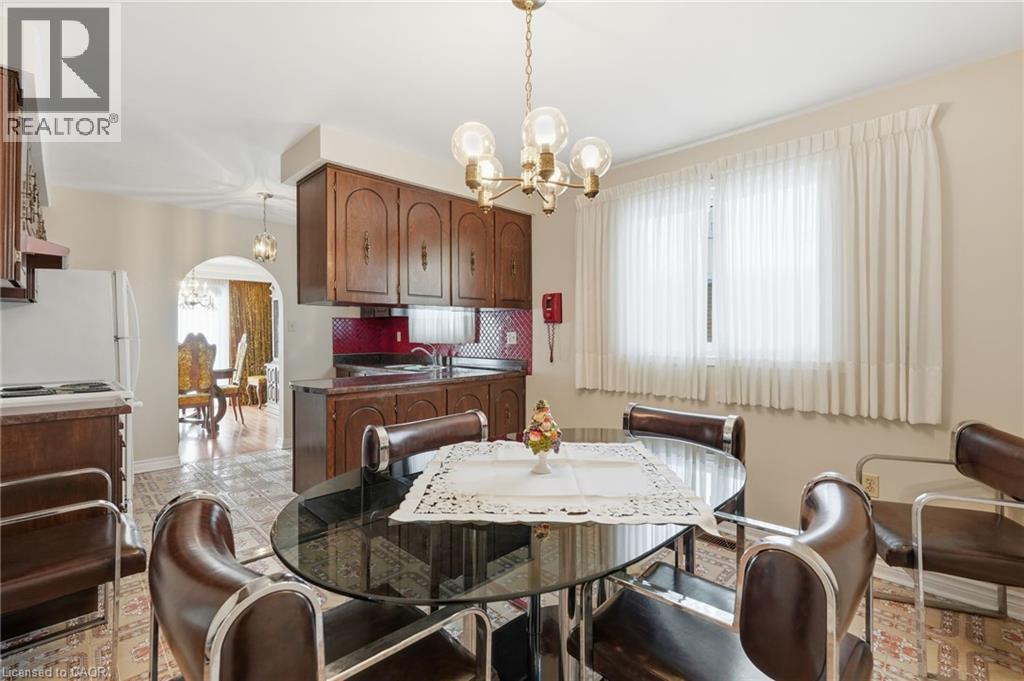 16 Harvard Place, Hamilton, ON - Indoor