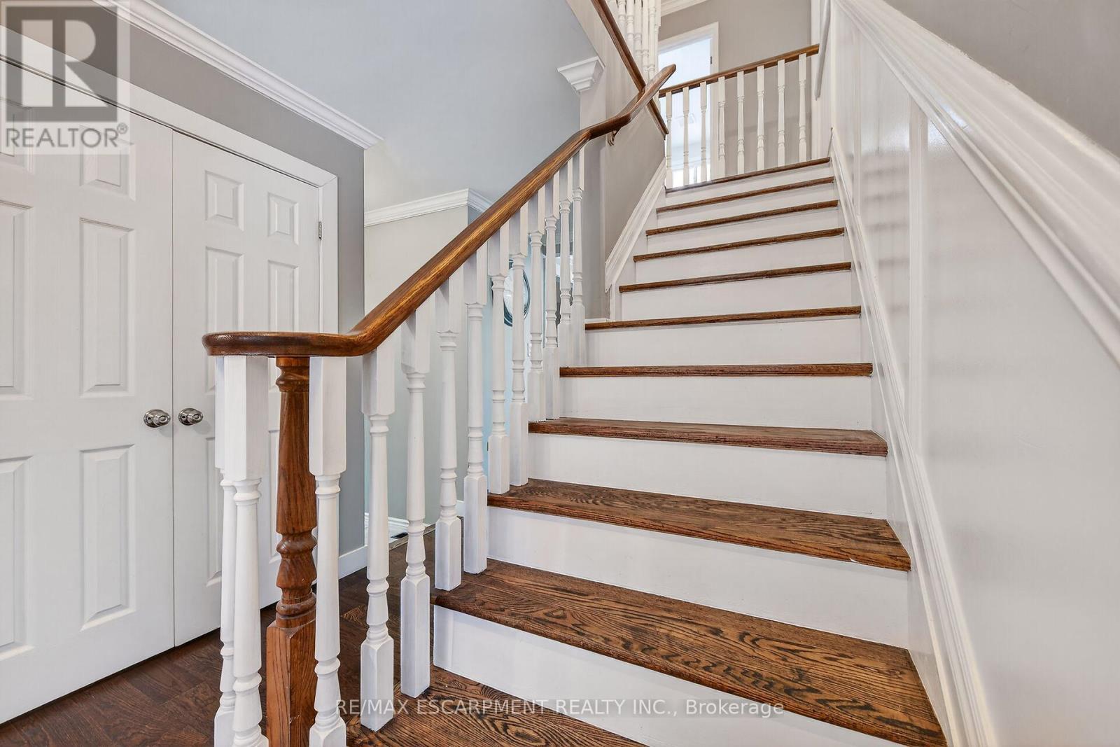 31 Maynard Street, Hamilton, ON - Indoor Photo Showing Other Room
