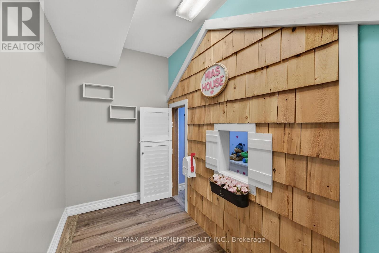 31 Maynard Street, Hamilton, ON - With Exterior