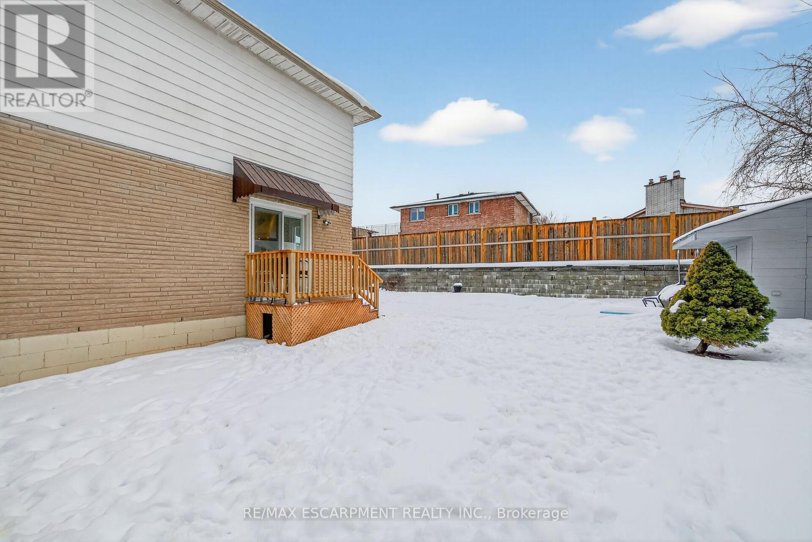 31 Maynard Street, Hamilton, ON - Outdoor