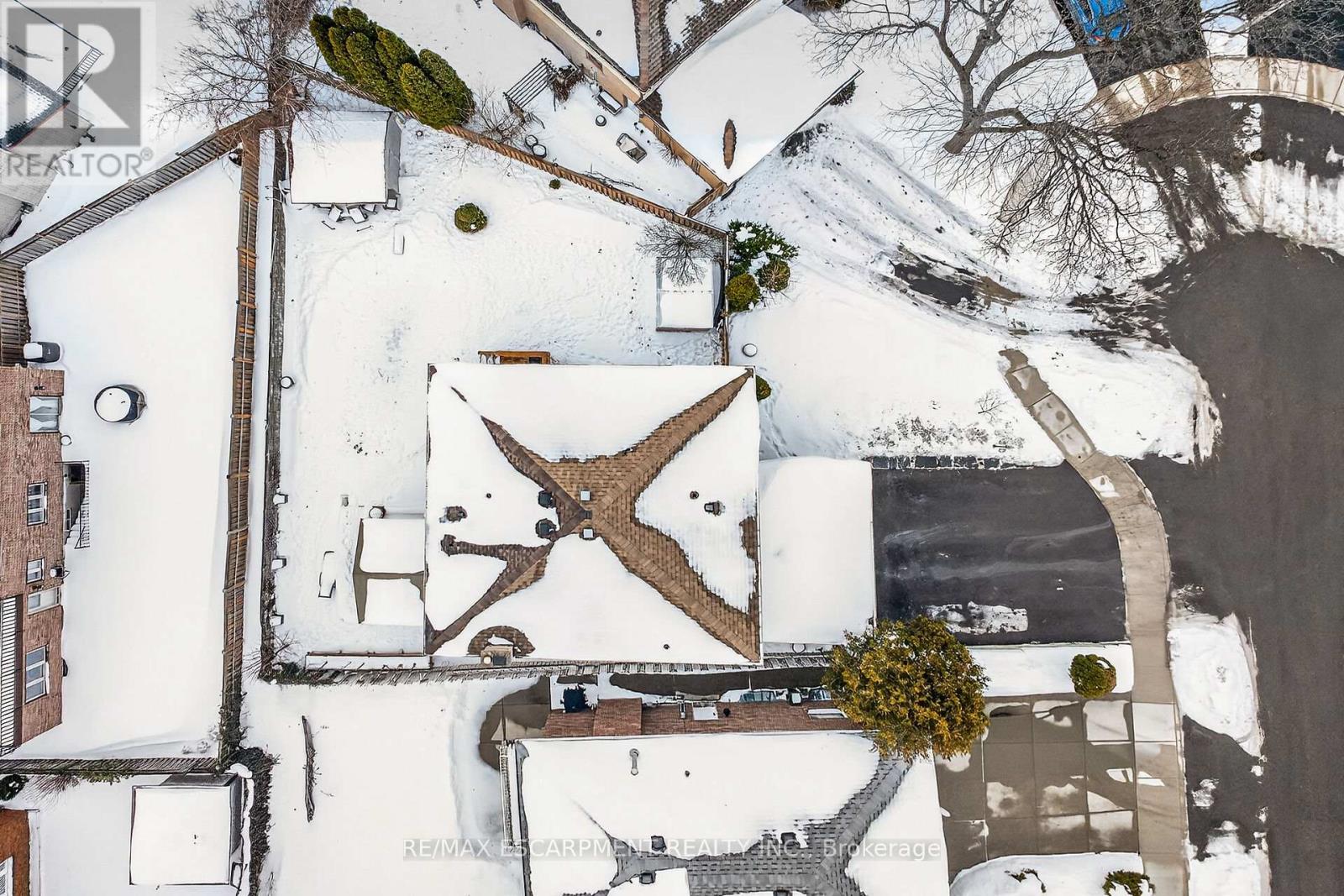 31 Maynard Street, Hamilton, ON - Outdoor