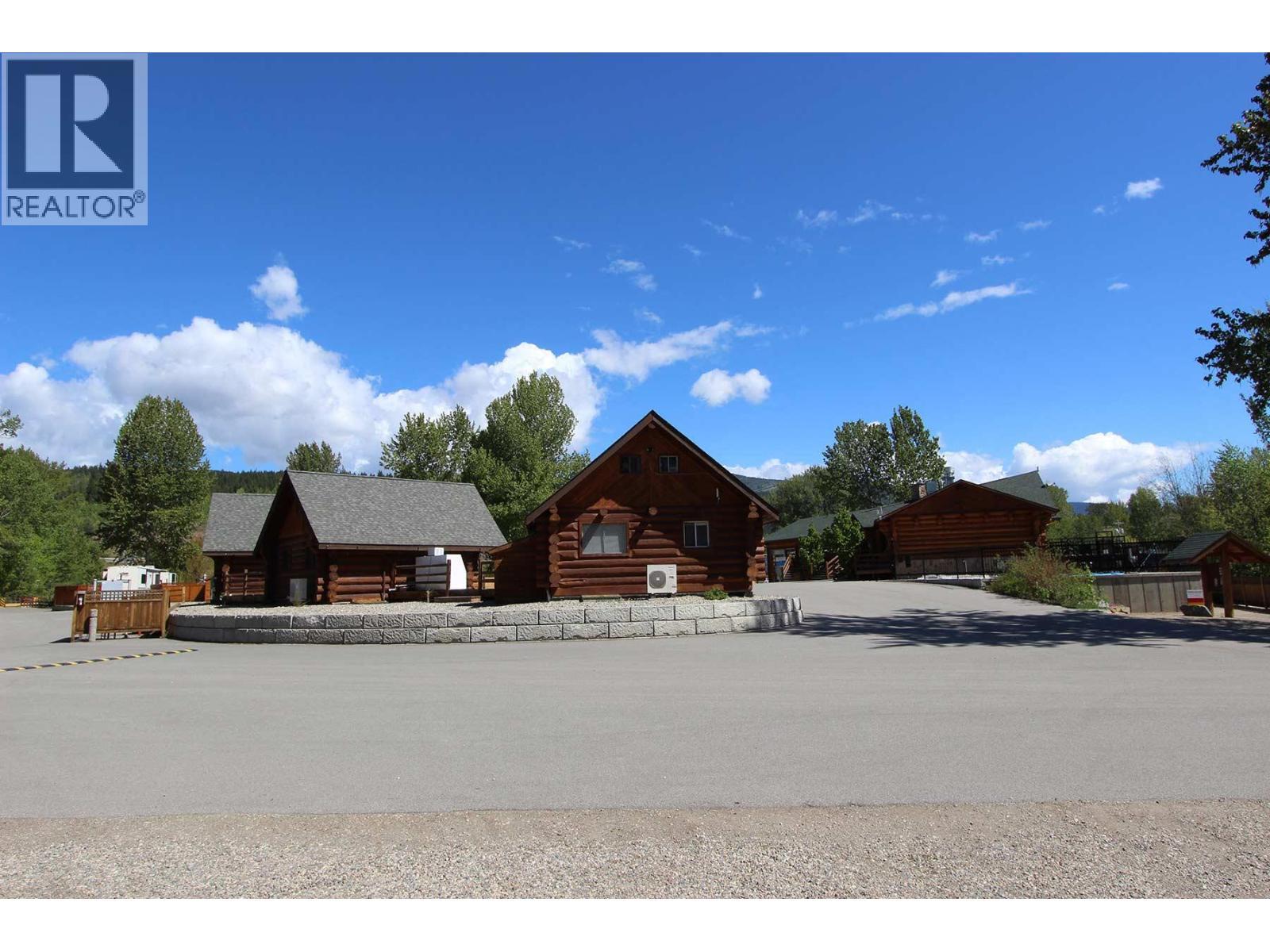 4 Eagle Lane, Lee Creek, BC