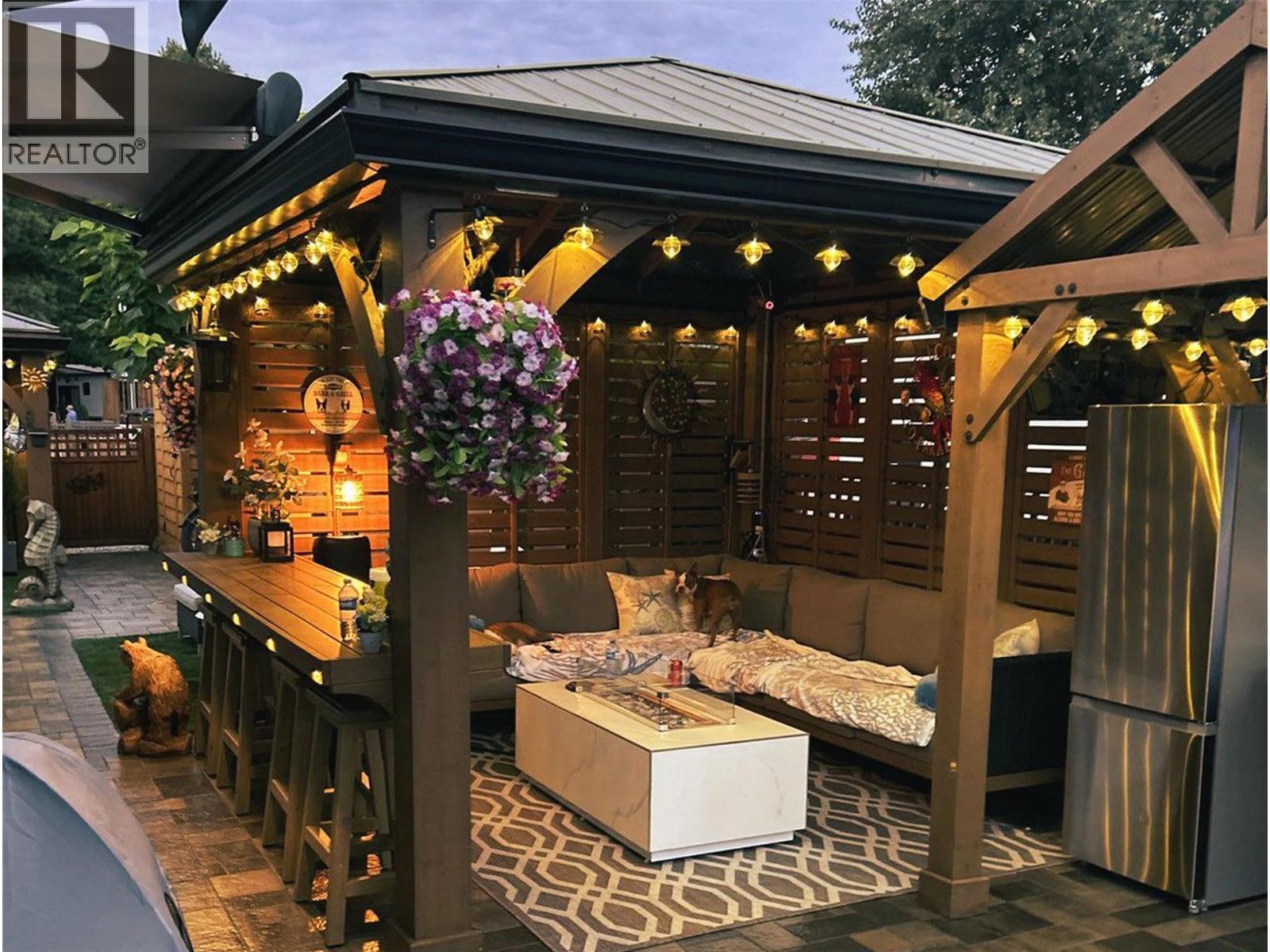 4 Eagle Lane, Lee Creek, BC