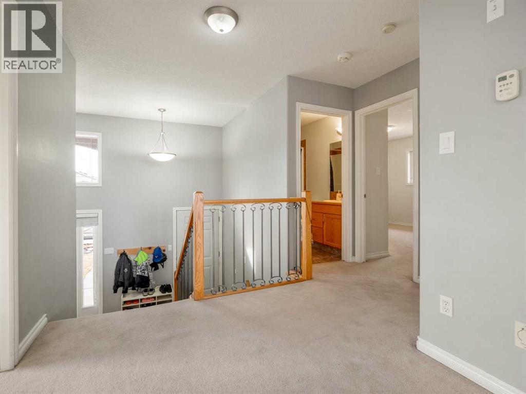 47 Kodiak Boulevard N, Lethbridge, AB - Indoor Photo Showing Other Room