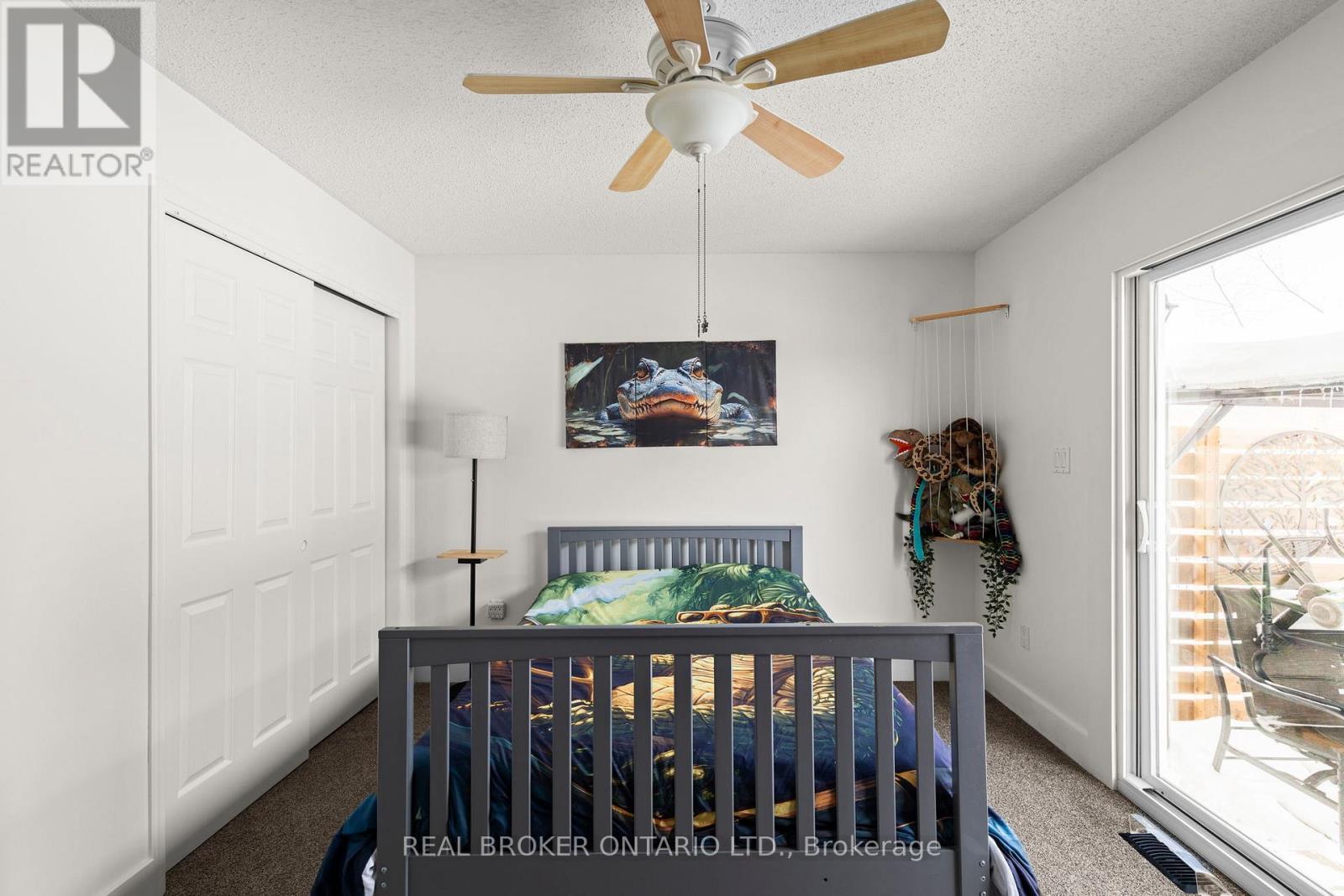 93 Simcoe Road, Ramara, ON - Indoor Photo Showing Bedroom