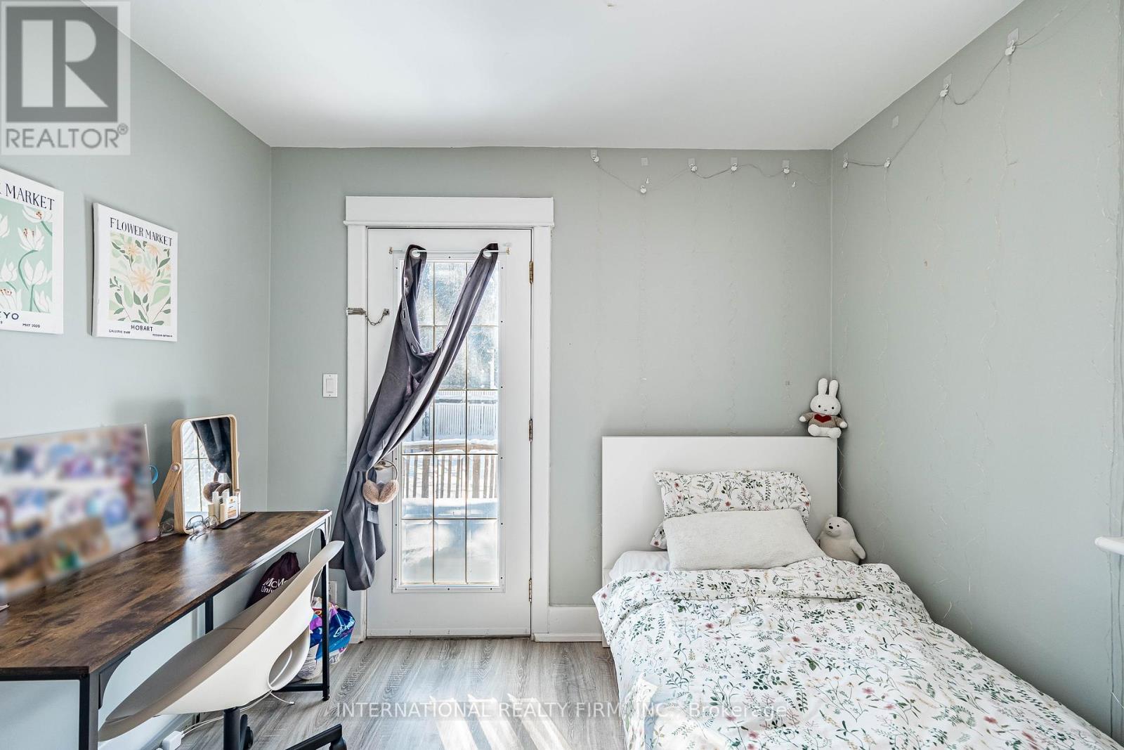 39 Holmes Avenue, Hamilton, ON - Indoor Photo Showing Bedroom