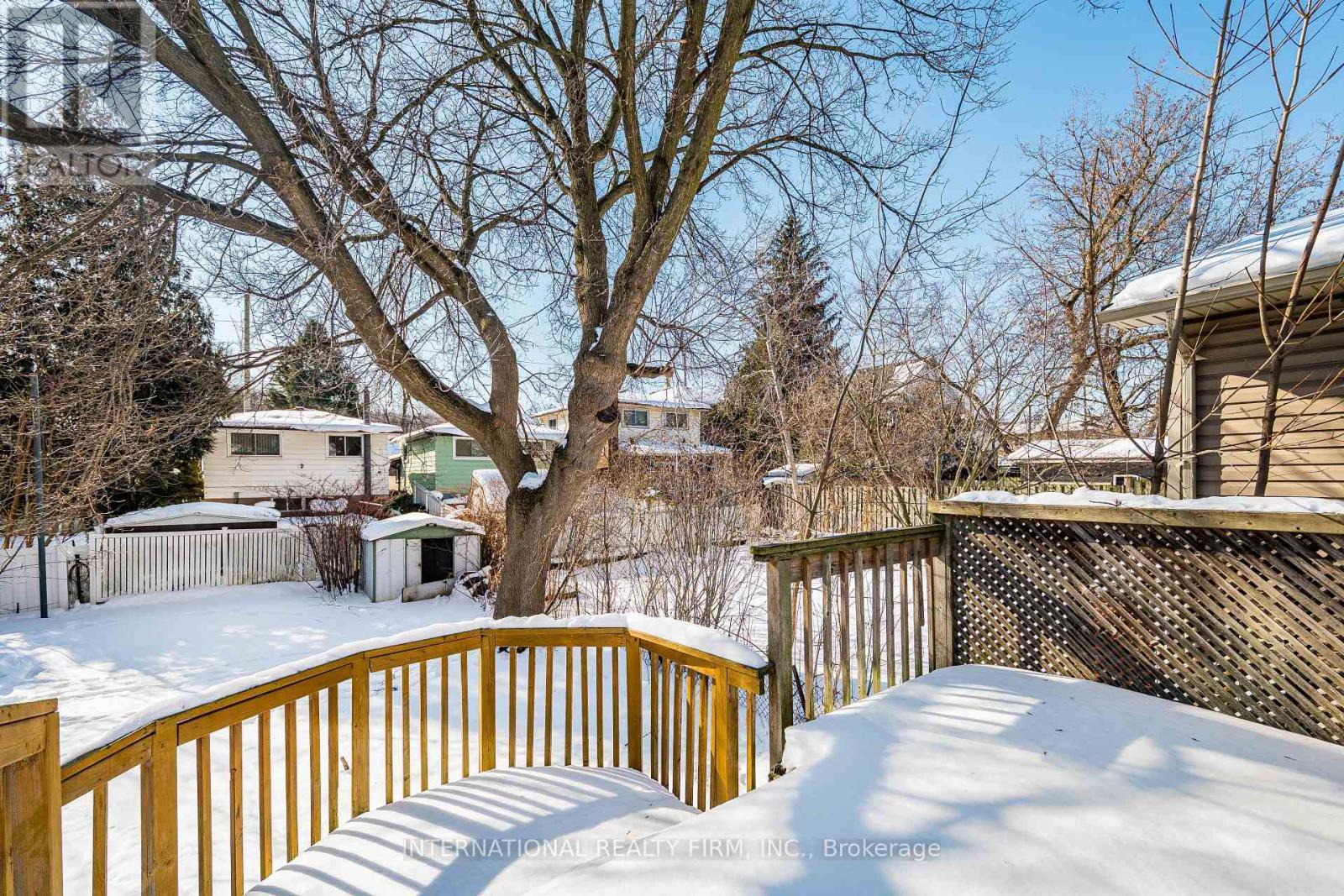 39 Holmes Avenue, Hamilton, ON - Outdoor With Deck Patio Veranda