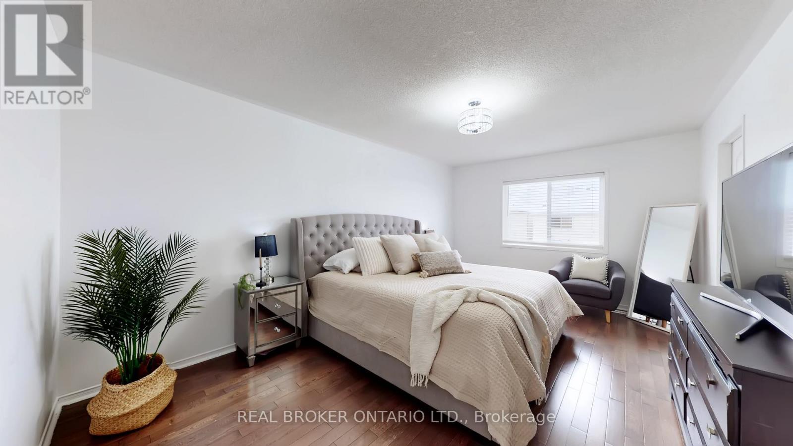 51 Unsworth Crescent, Ajax, ON - Indoor Photo Showing Bedroom