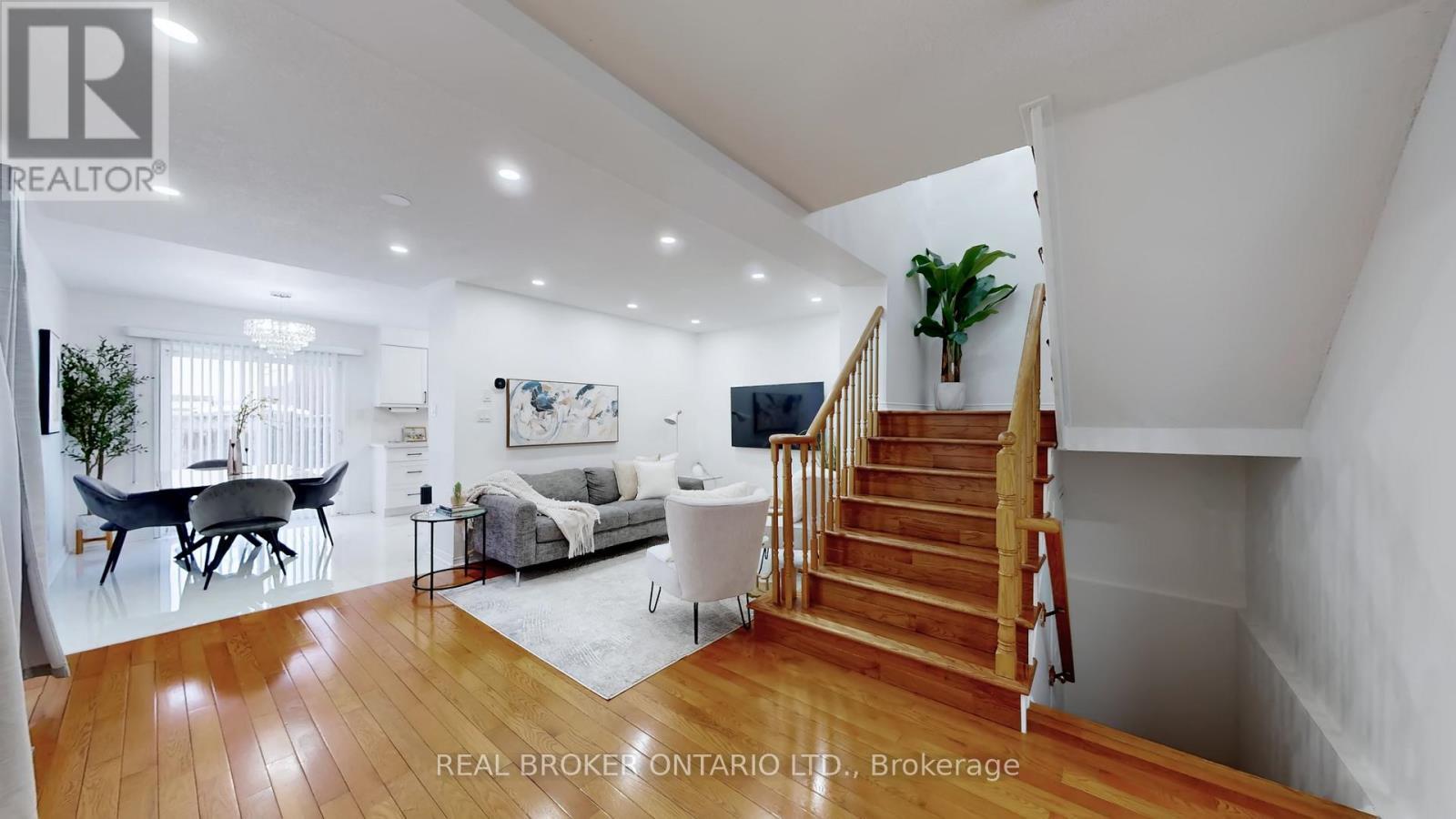 51 Unsworth Crescent, Ajax, ON - Indoor